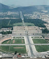 La Reggia di Caserta dall'alto