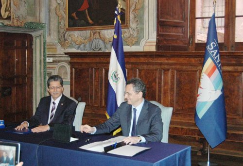 Firma accordo di sede tra la Comunità di Sant'Egidio ed la Repubblica del Salvador