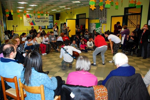 La festa con i terremotati di San Felice Al Panaro con la Comunità di Sant'Egidio