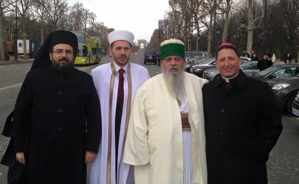 le quattro religioni albanesi a Parigi contro il terrorismo